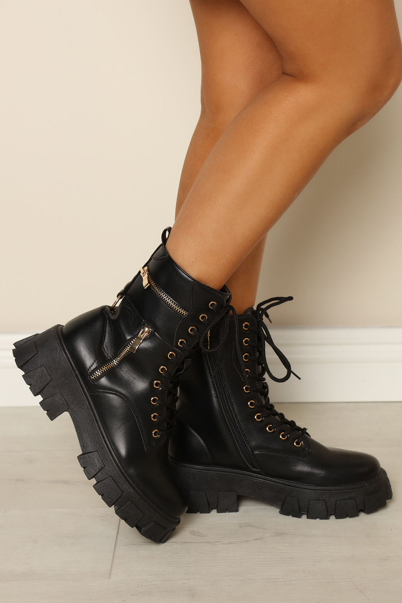 Straight Facts Lace Up Booties Black
