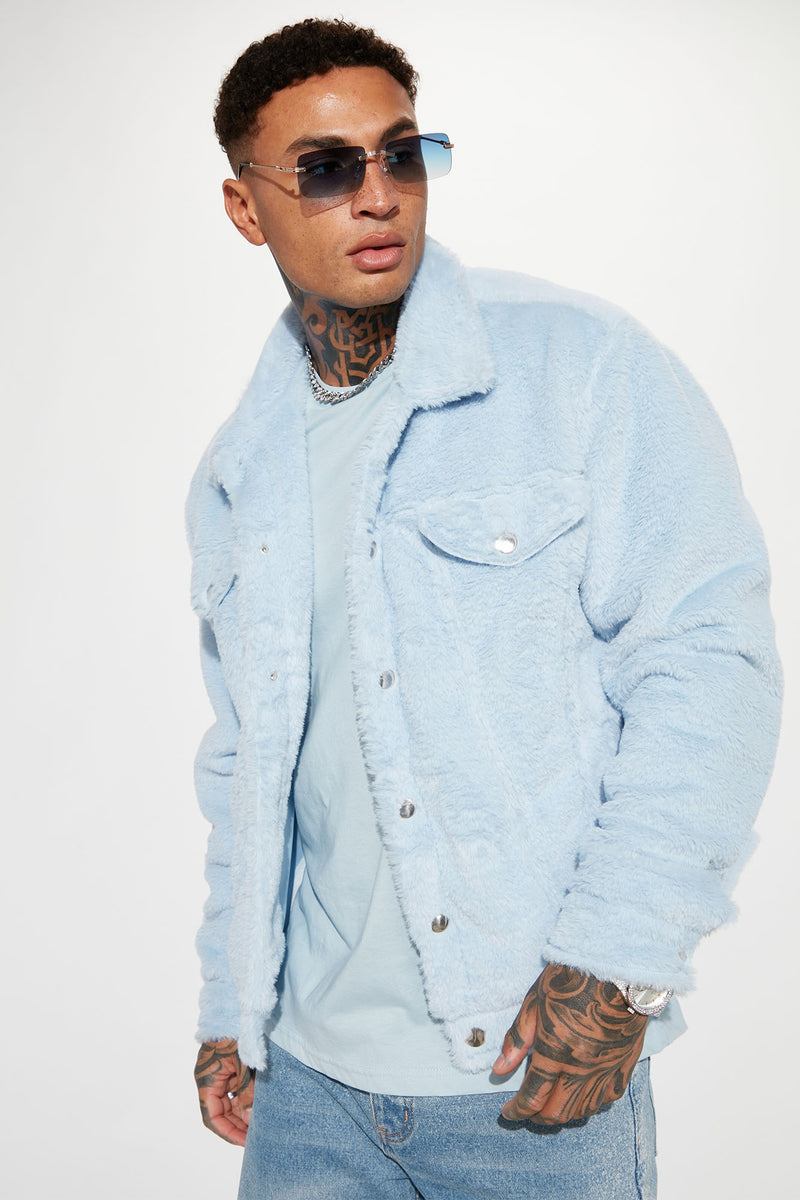 Blue fur discount coat fashion nova