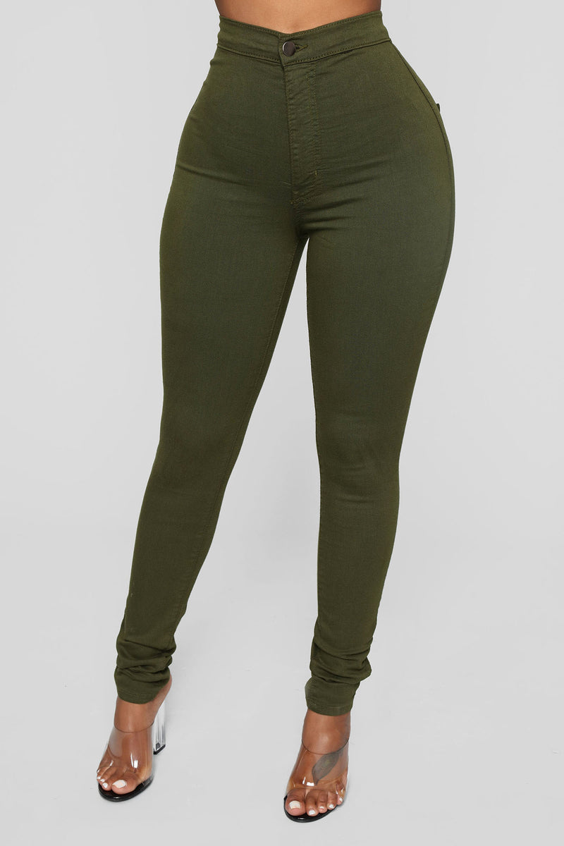 Military green jeans outfit hotsell