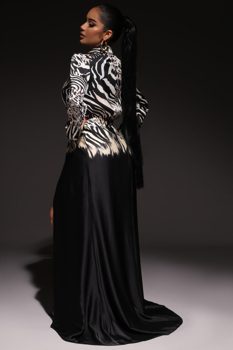 Fashion nova long hotsell sleeve maxi dress