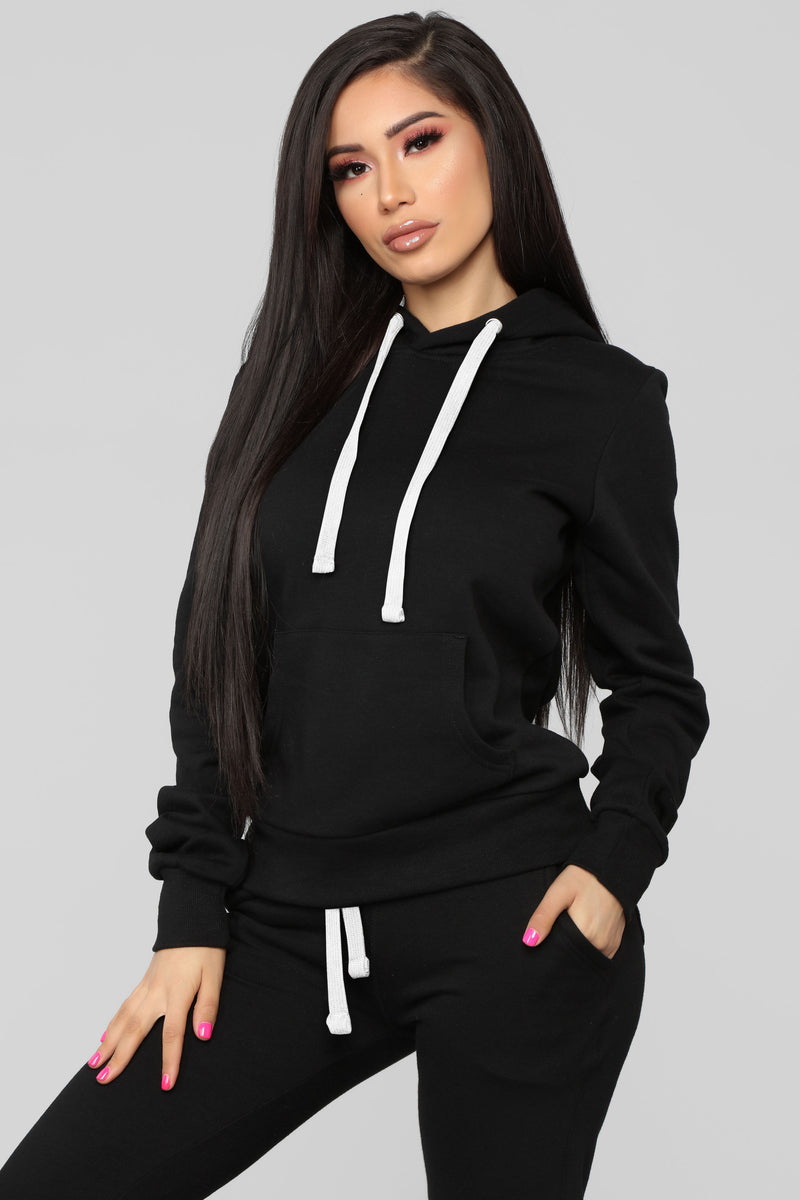 Relaxed Vibe Solid Hoodie Black