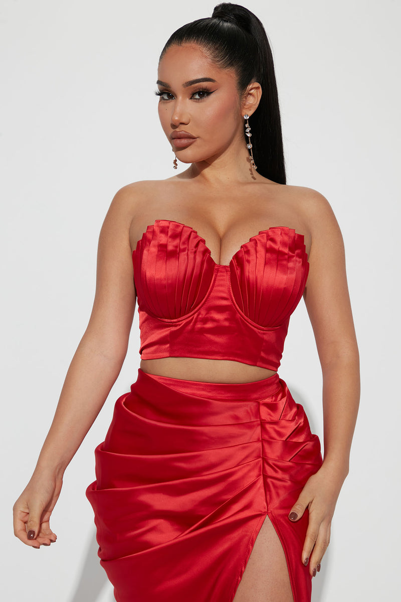 Satin skirt fashion best sale nova