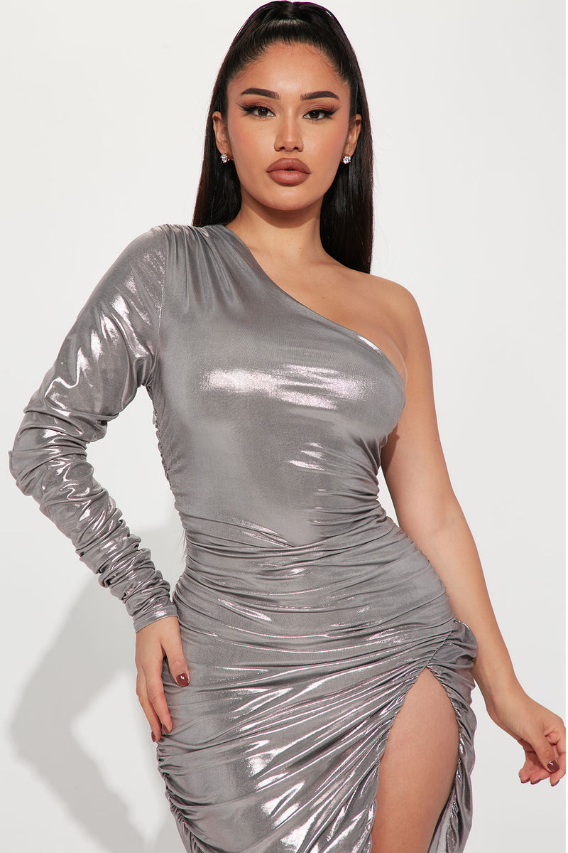 Kelly Metallic Ruched Midi Dress