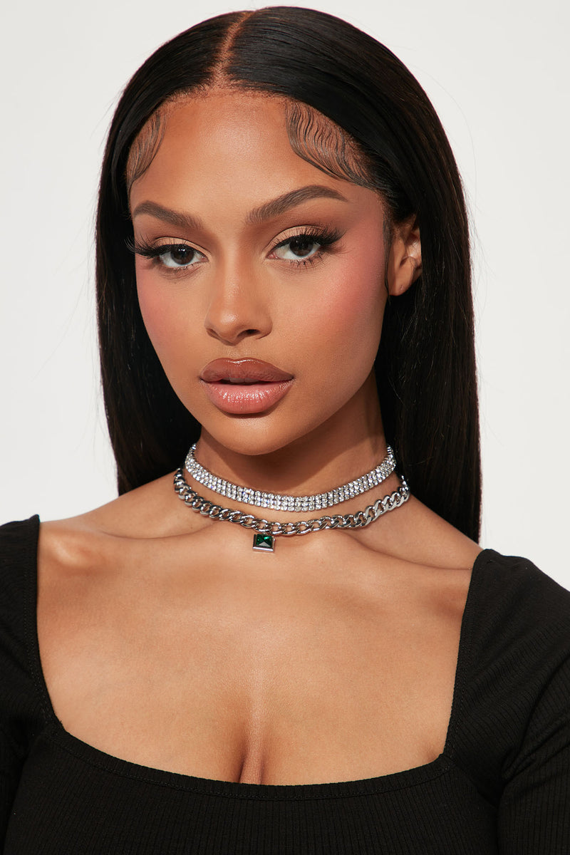 Black choker necklace online store