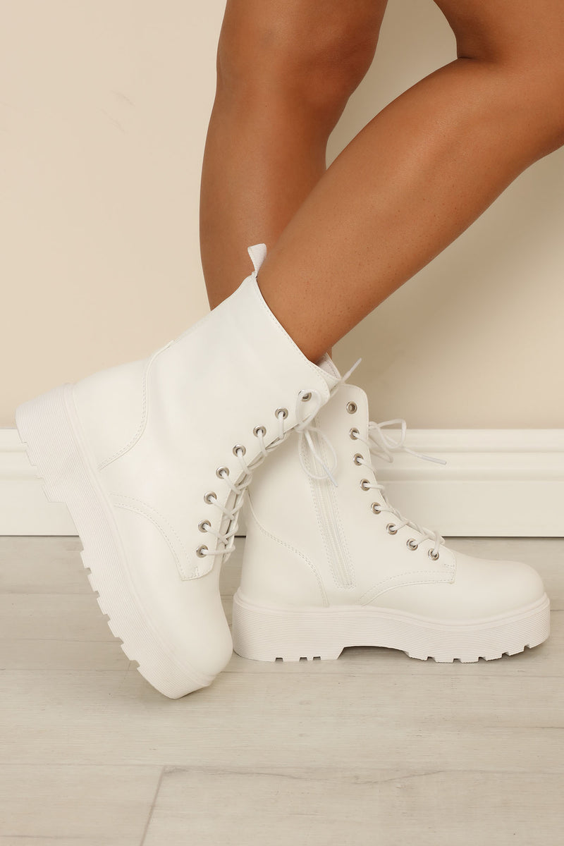 Cheap white sale combat boots