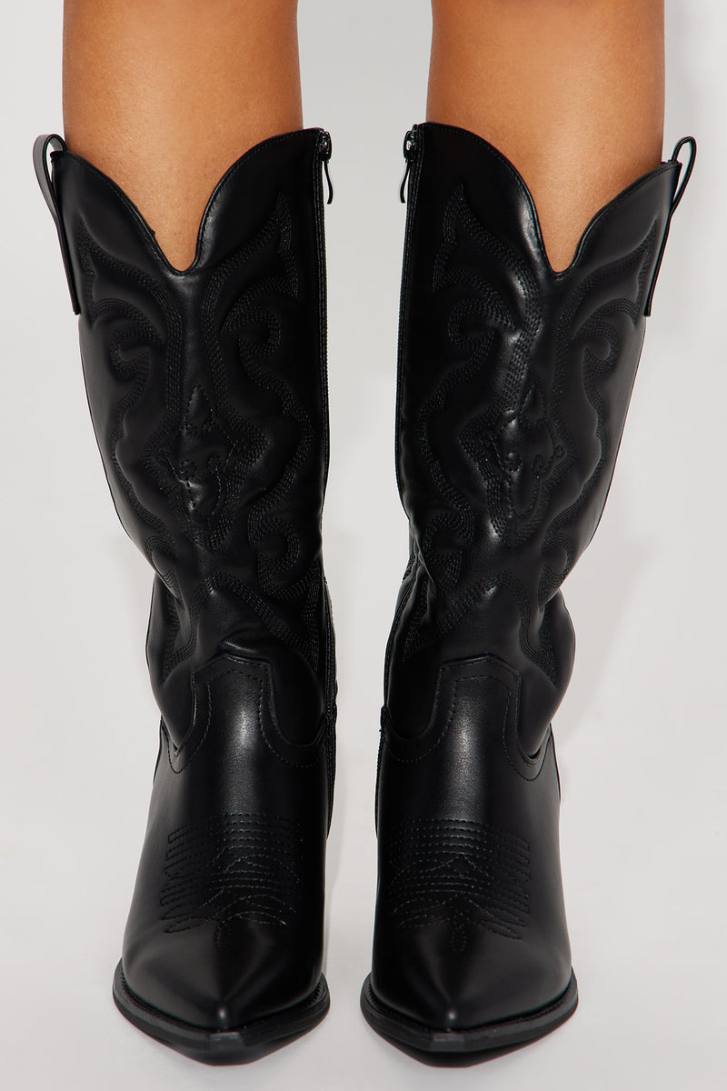 Fashion nova shop cowgirl boots