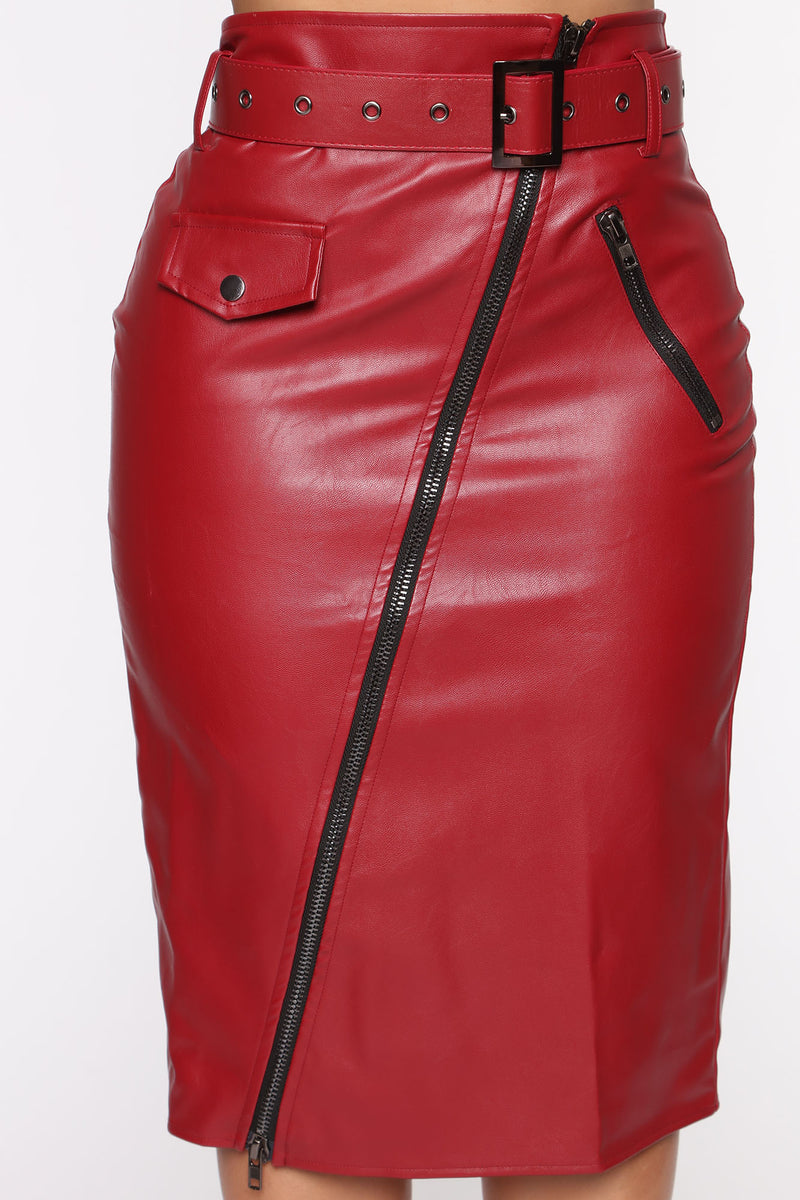Fashion nova red leather sale skirt