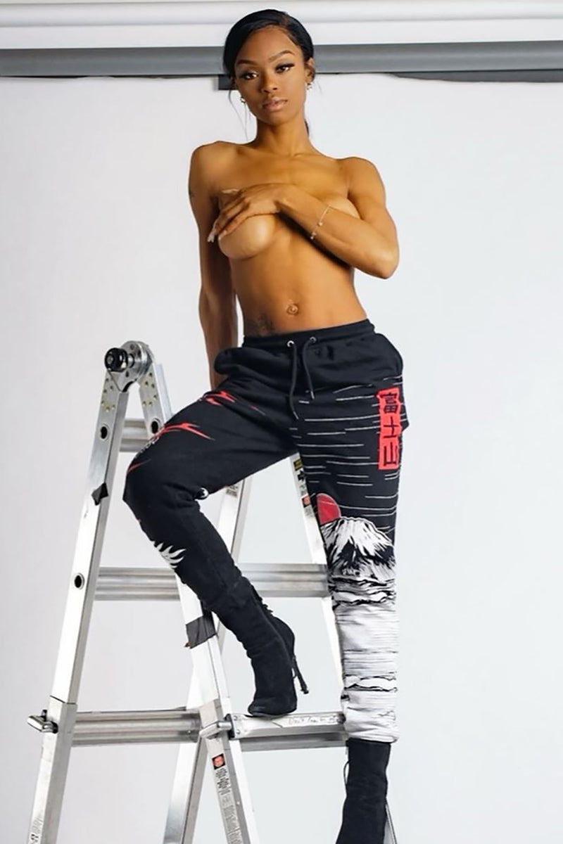 Black sweatpants sales fashion nova
