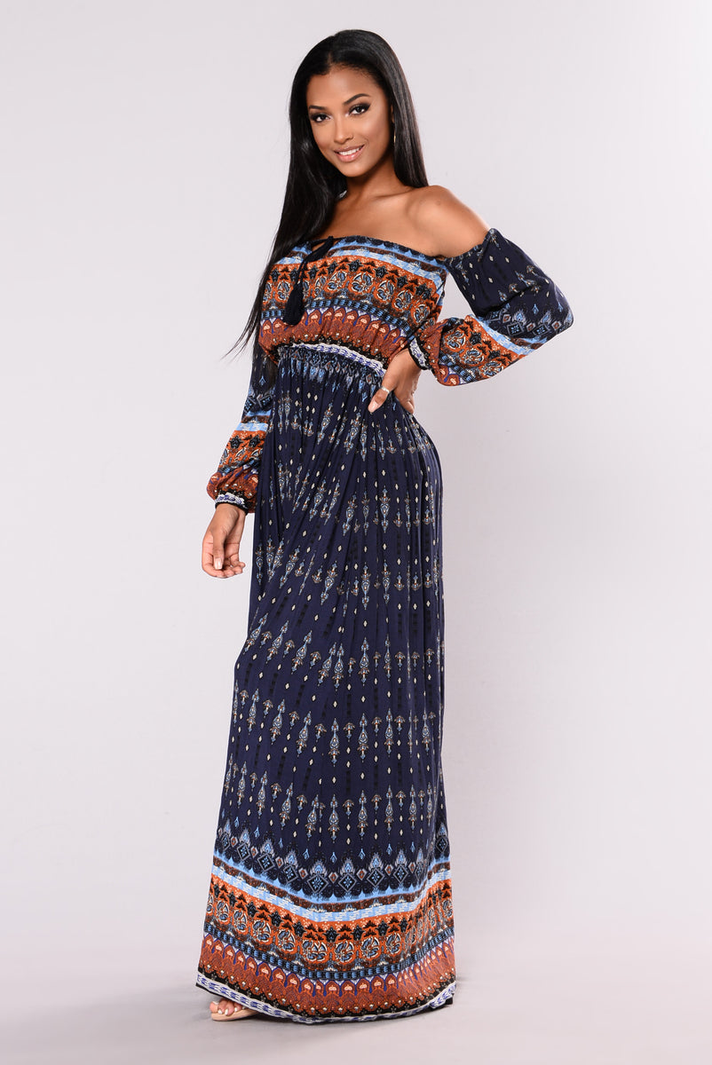 Vlasoff Cay Maxi Dress