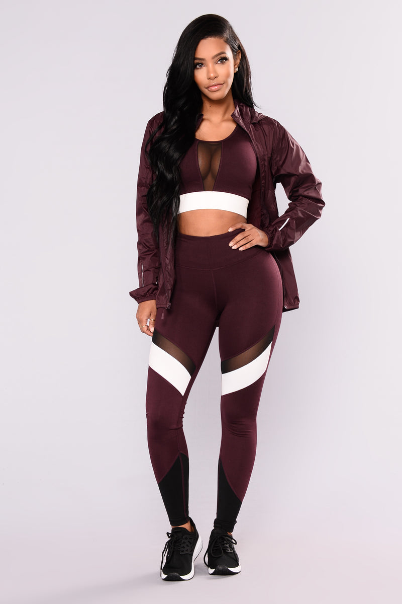 Maroon discount active leggings