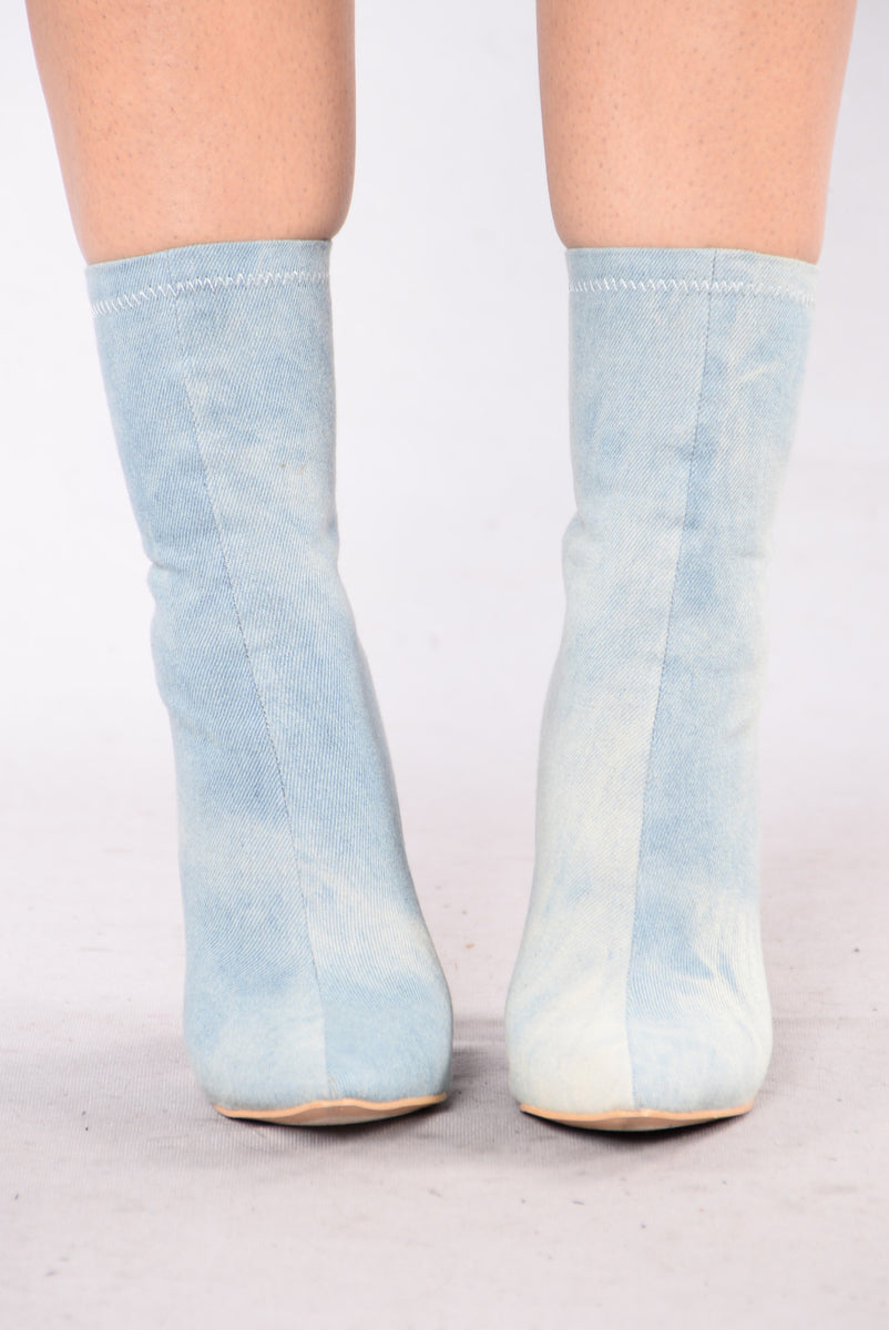 Fashion nova deals sock boots