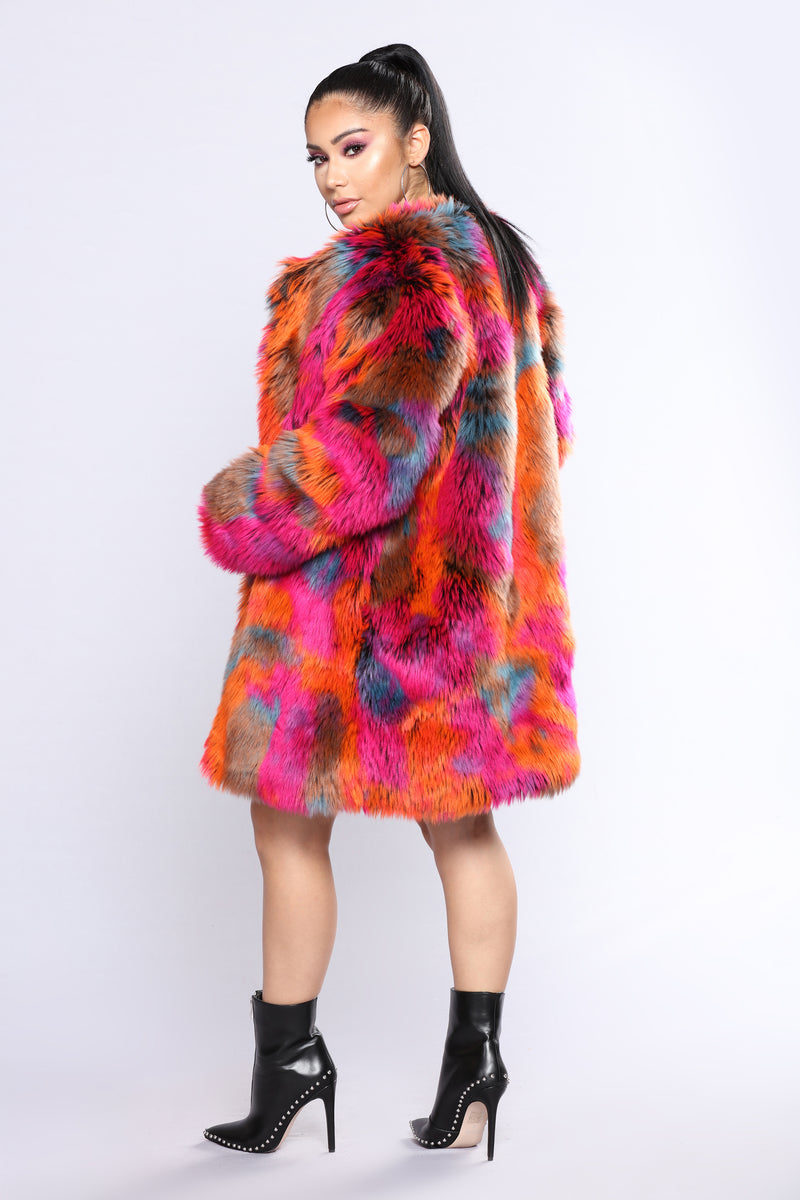 Rainbow coat fashion discount nova