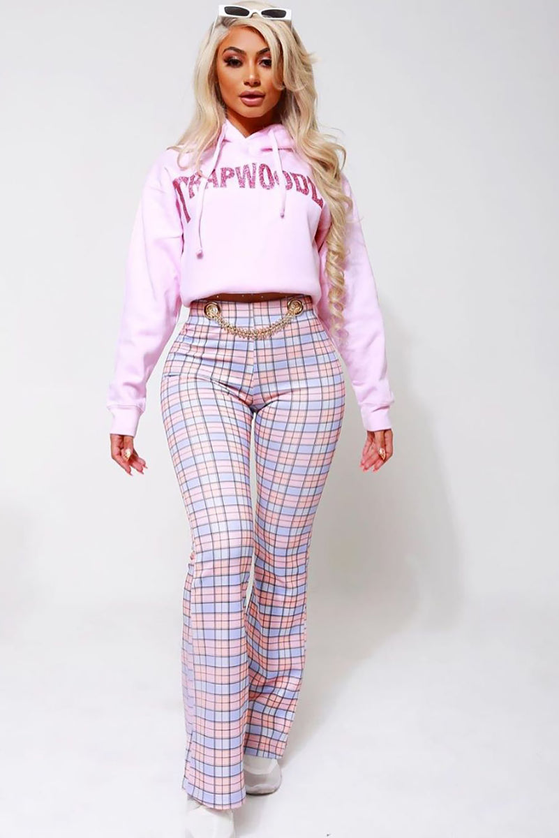 Pink plaid pants fashion nova hotsell