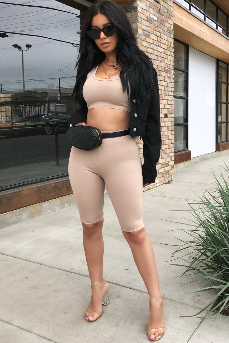 Very Inspired Fanny Pack Black Fashion Nova Handbags