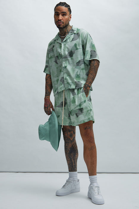 Fashion nova sale men shorts