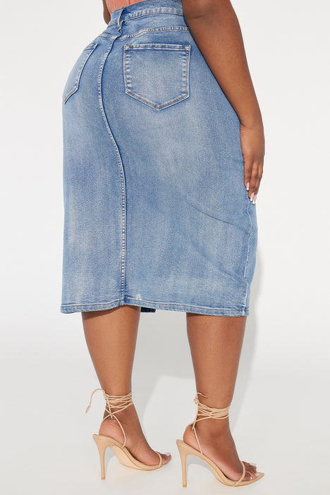 Denim midi hotsell skirt fashion nova