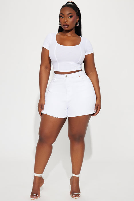 Plus size cut off shorts 2025