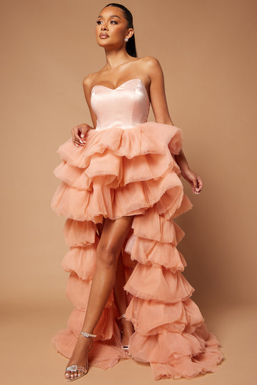 Fashion nova queen store of love dress