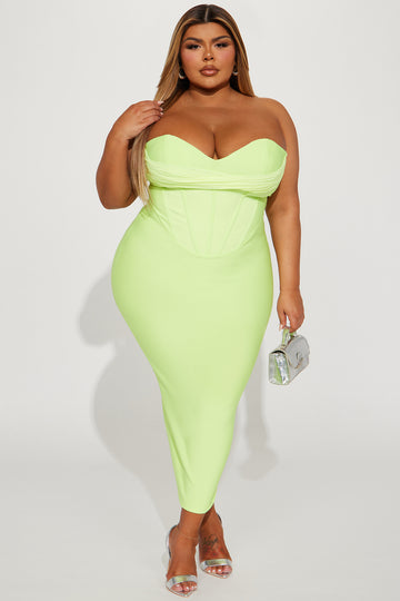 Fashion nova store birthday dress