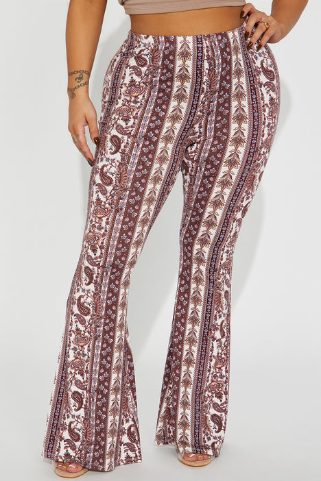 Flare pants fashion nova 2025