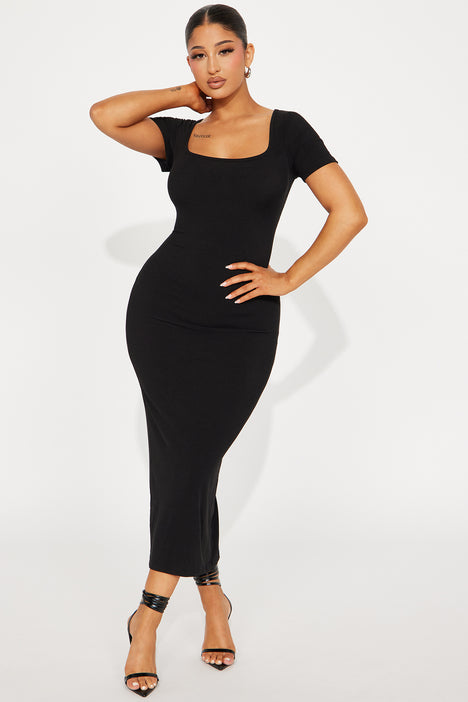 Fashion nova short black dress sale