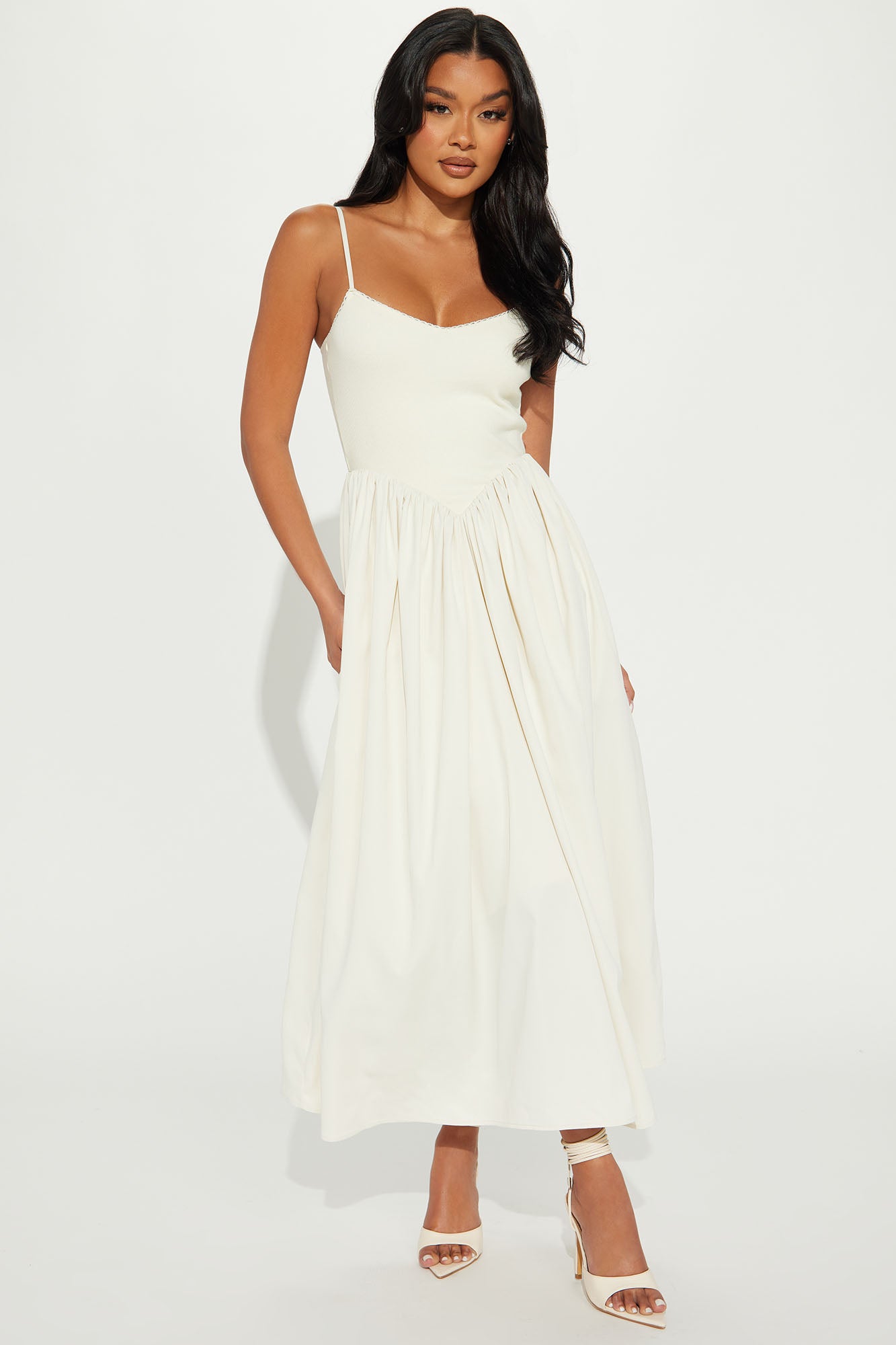 Classic midi dress 2025