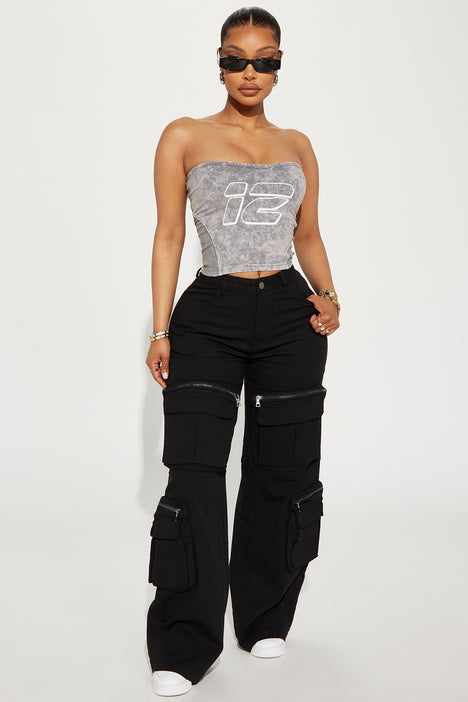 Fashion nova best sale black cargo pants