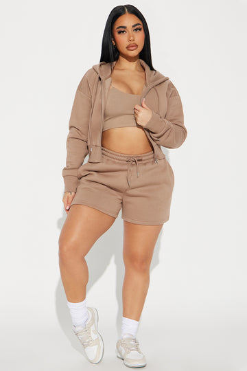 Fashion nova two piece outfits hotsell
