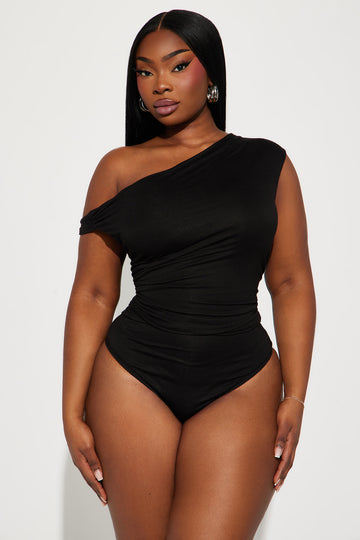 Page 4 for Discover New In Plus Size Tops Fashion Nova