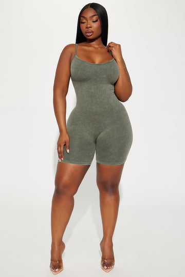 Fashion nova jumpsuit plus size clearance