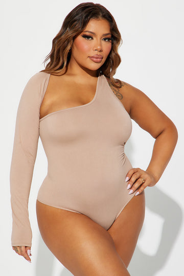 Fashion nova plus size store cheap near me