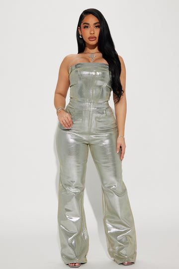 Fashionable curve on sale