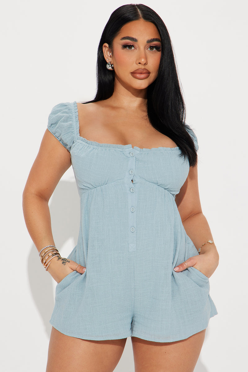 Volcom Women's Moonblast Babydoll Fit Romper - Short Sleeve Roper Romper With Drawcord, 2" Inseam