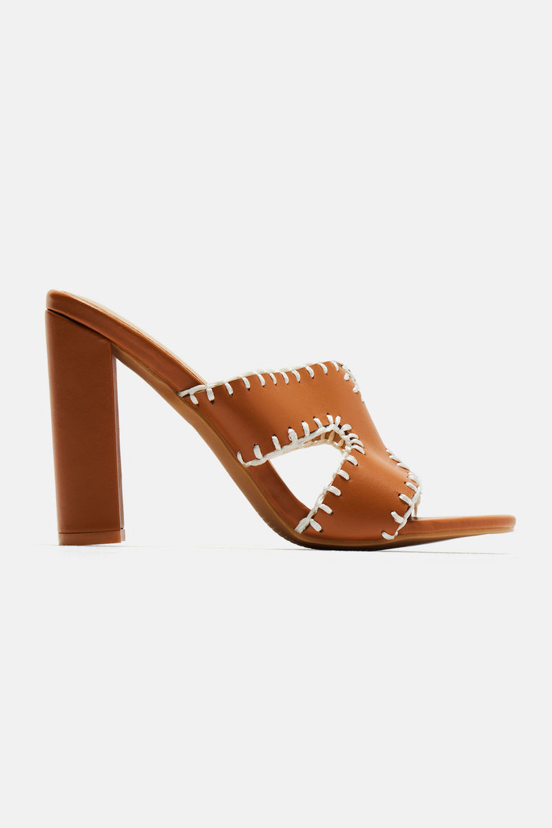 MANOUKIAN Mules Iliane en cuir Lanière croisées à motif fantaisie Vert Femme Vert MANOUKIAN Mules Iliane en cuir Lanière croisées à motif fantaisie Vert Femme Vert