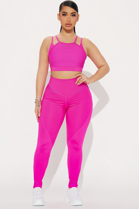 Knock It Out Elevate Sports Bra - Neon Pink
