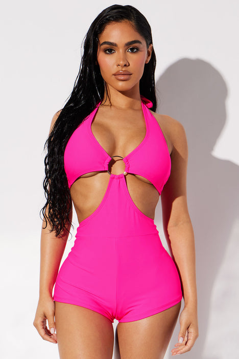 Fashion nova pink swimsuit hotsell