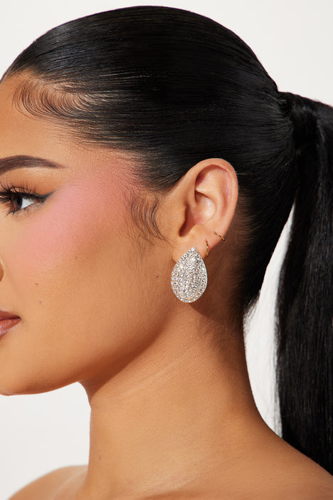 Earrings fashion nova store