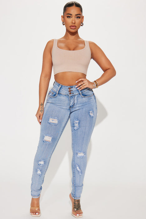 Booty shaping hotsell jeans fashion nova