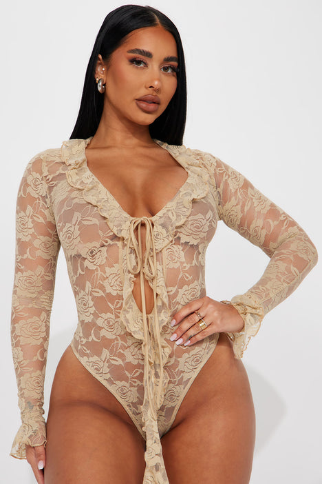 Fashion nova lace bodysuit 2025