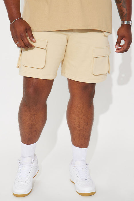 Cargo shorts deals tan