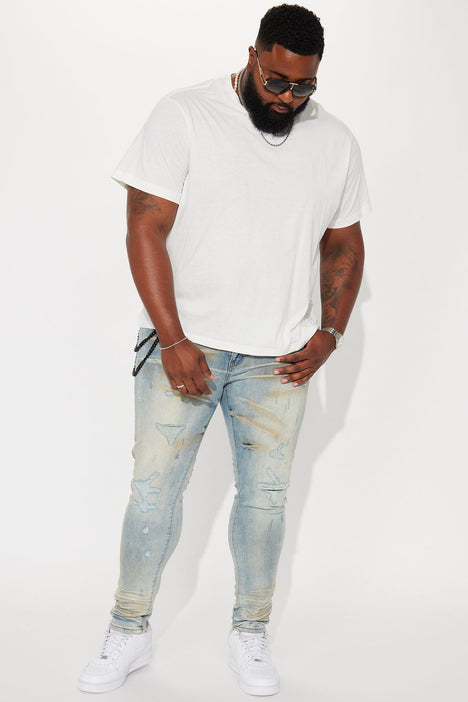Fashion nova men discount ripped jeans