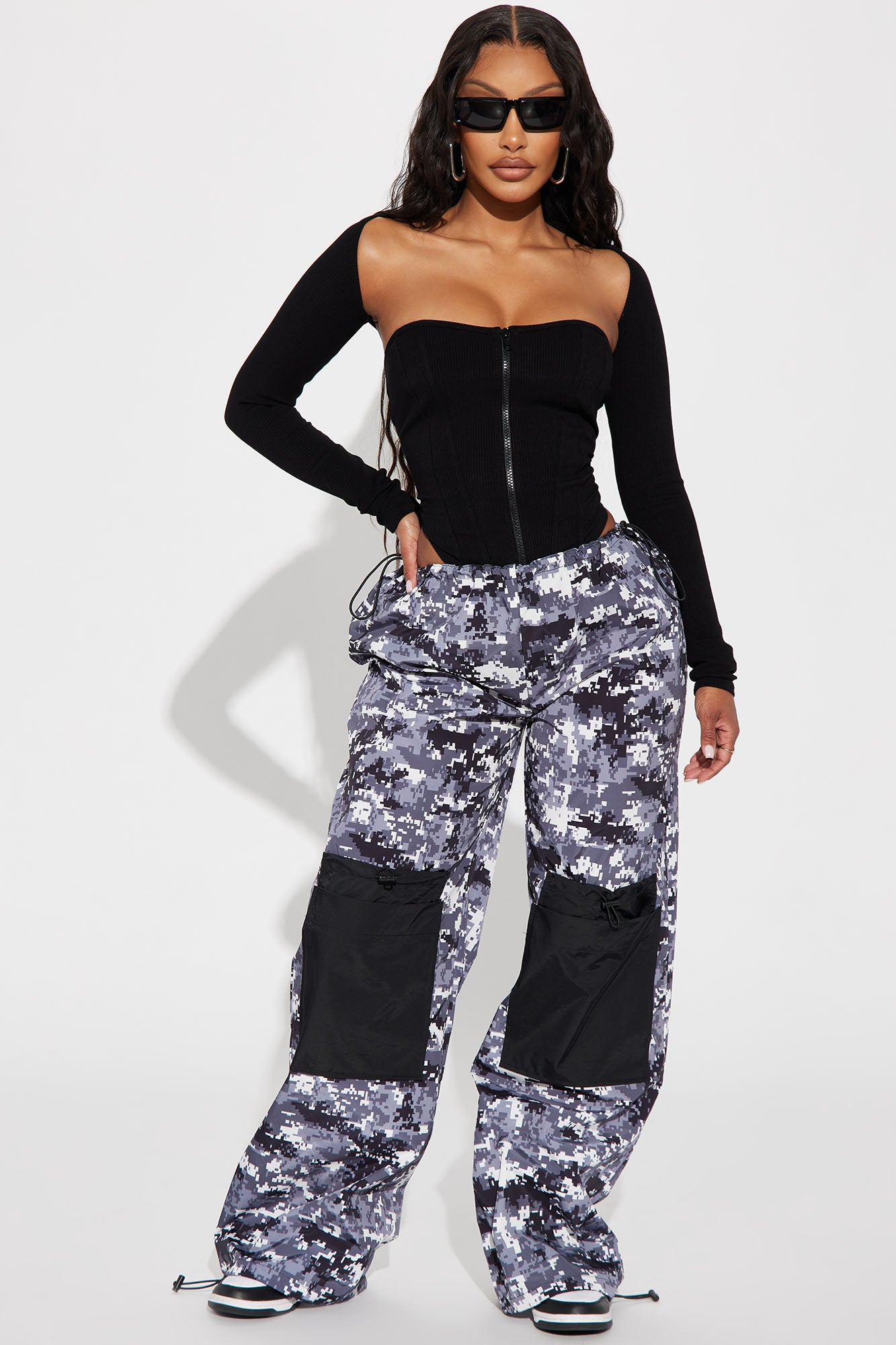 Women's - Baggy Parachute Pants in Wave Tiger Camo | Superdry IE