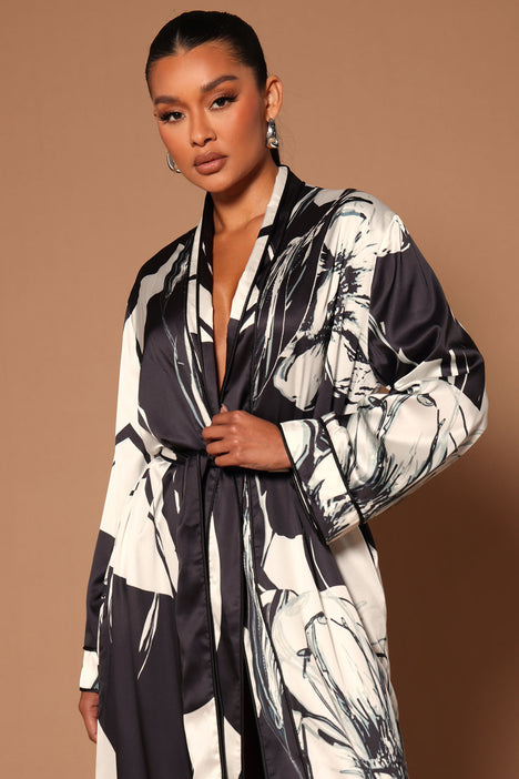 Kimono dress fashion nova clearance