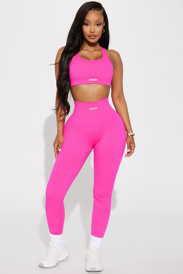 Effortless Clara Ribbed Seamless Bra Top Neon Pink Fashion