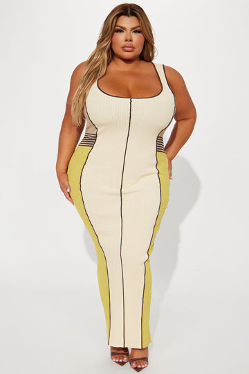 Page 64 for Plus Size Clothing For Women - Curvy Clothes