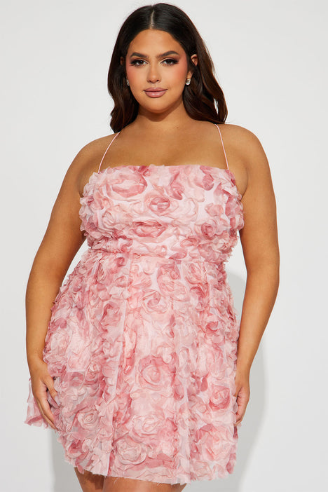 Light pink 2025 dress fashion nova