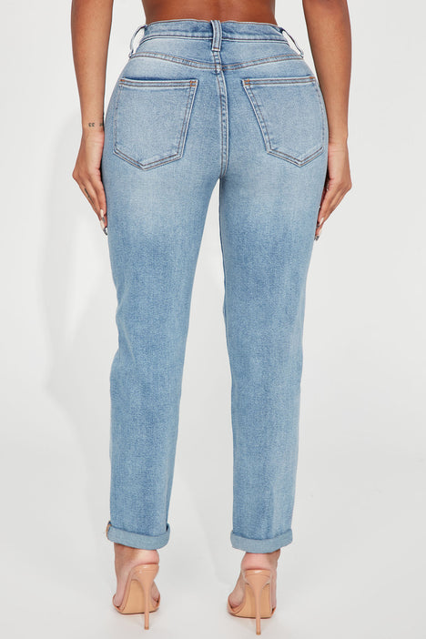 Mom jeans fashion nova discount