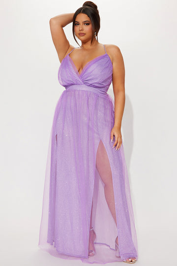 Fashion nova plus deals size dresses sale