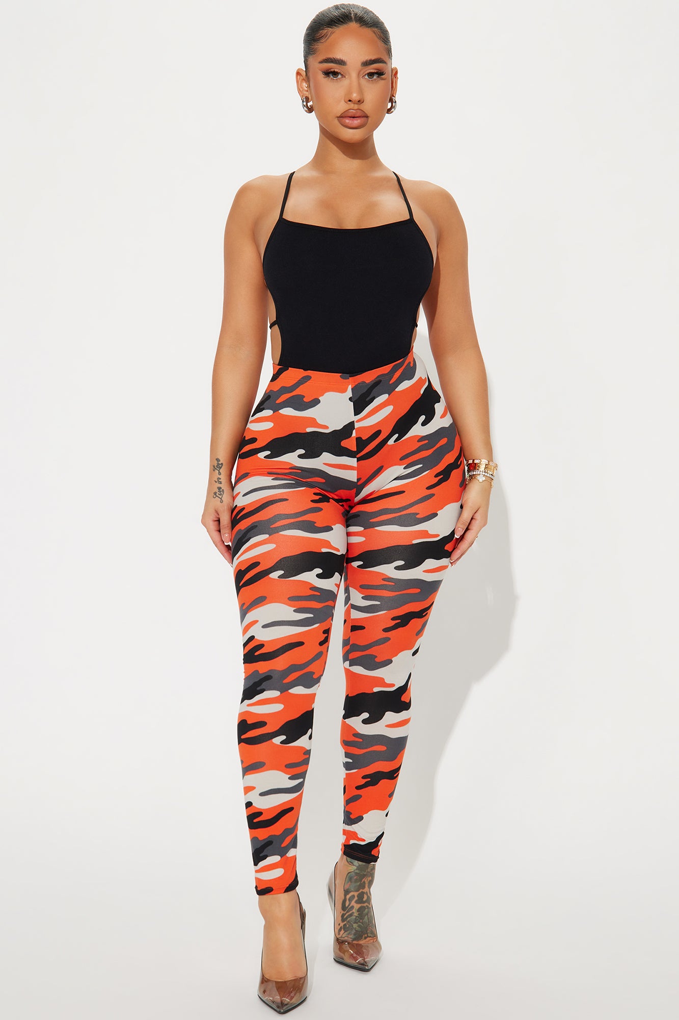 Fashion nova outlet camo leggings