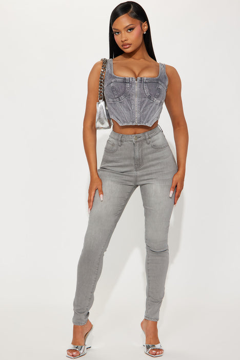 Fashion nova tall jeans deals